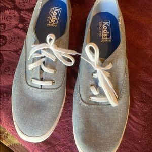 Keds Women Size 11 NEW!